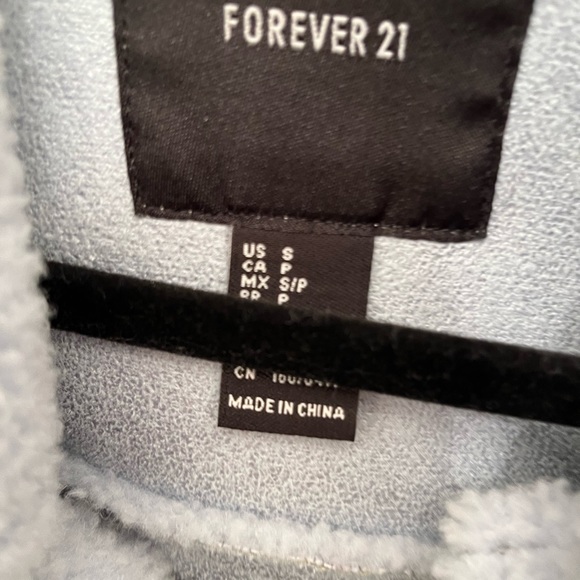 Blue Sherpa Jacket size small - Picture 2 of 3